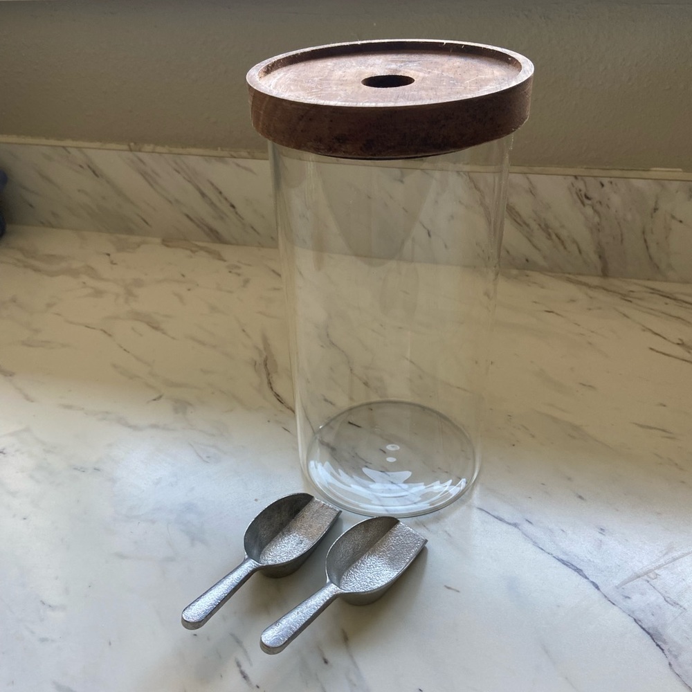 Glass canister with wood lid, and 2 metal scoops